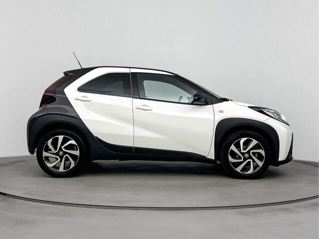 Toyota AYGO X 1.0 VVT-i MT Pulse | Climate Control | Draadloos Apple Carplay -/ Android Auto | Parkeercamera |