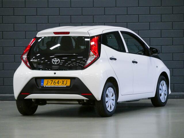 Toyota AYGO 1.0 VVT-i x-fun | BLUETOOTH | CRUISE CONTROL | AIRCO |