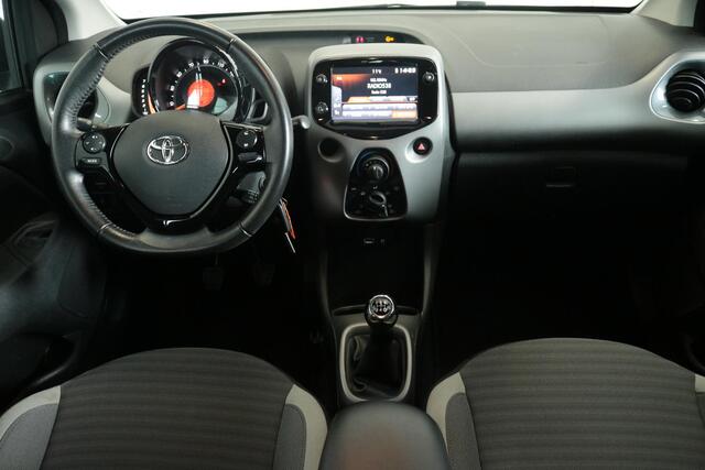 Toyota AYGO 1.0 VVT-i X-Play limited, Carplay