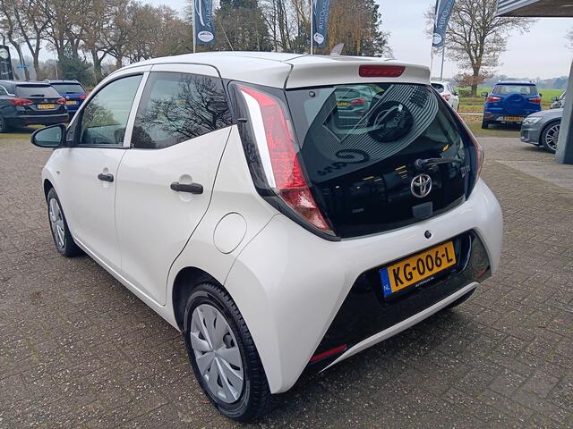 Toyota AYGO 1.0 VVT-i x-now|AIRCO|BLUETOOTH|5drs|All season|Top onderhouden