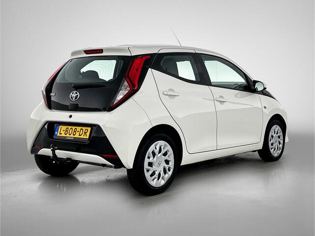 Toyota AYGO 1.0 VVT-i x-play | NL auto | Dealeronderhouden |