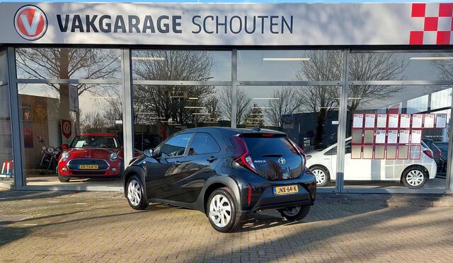 Toyota AYGO X 1.0 VVT-i MT Pulse Play