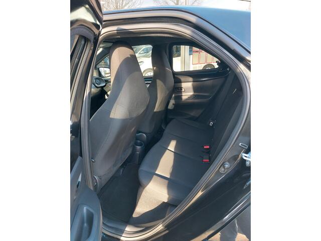 Toyota AYGO X 1.0 VVT-i MT Pulse Play