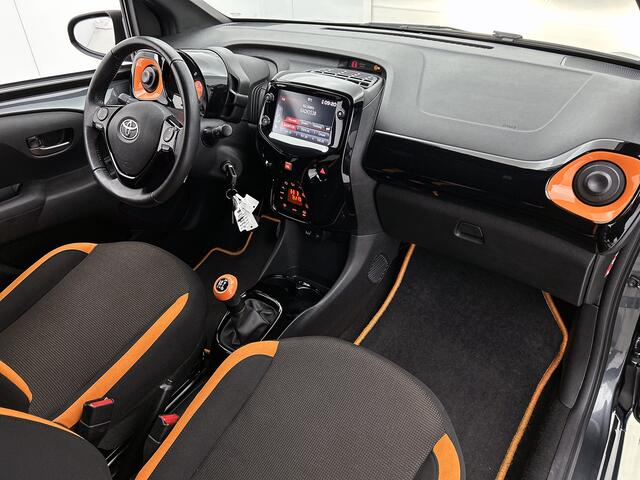 Toyota AYGO 1.0 VVT-i TeamNL | JBL | Achteruitrijcamera | BTW voertuig |