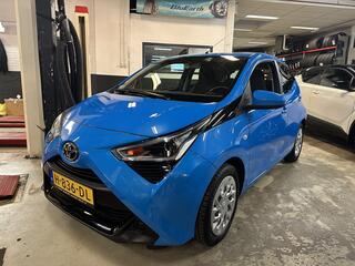 toyota-aygo-1.0-vvt-i-x-play-1e-eig