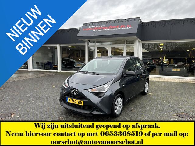 Toyota AYGO 1.0 VVT-i x-fun