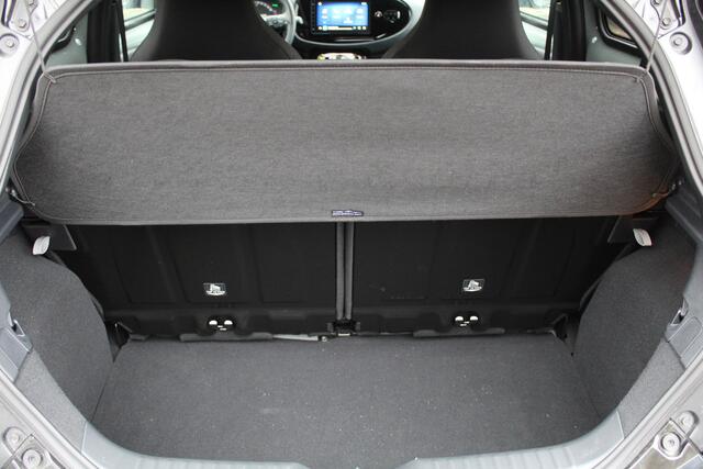 Toyota AYGO X 1.0 VVT-i MT Envy | Rijklaar | Stoelverw. | Apple/Android | Parkeersens. v+a | Keyless | Camera