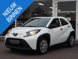 toyota-aygo-x-1.0-vvt-i-mt-play-cr