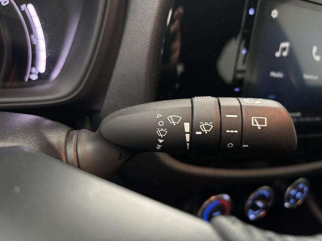 Toyota AYGO X 1.0 VVT-i MT Play