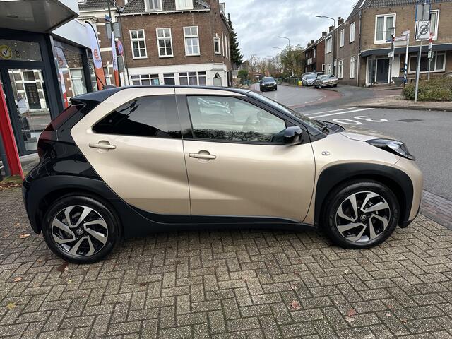 Toyota AYGO X 1.0 VVT-i MT Pulse All-in Prijs Airco/Camera/Stoelverwarming/Apple Carplay, Android Auto/Cruise/Two-tone Eurorepar