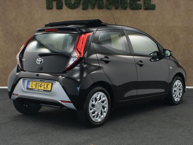 Toyota AYGO 1.0 VVT-i x-play cabrio - ORIGINEEL NEDERLANDSE AUTO - GEHEEL HOMMEL ONDERHOUDEN - CABRIO DAK - APPLE CARPLAY/ANDROID AUTO - ACHTERUITRIJ CAMERA -ELEKTRISCH VERSTELBARE BUITENSPIEGELS