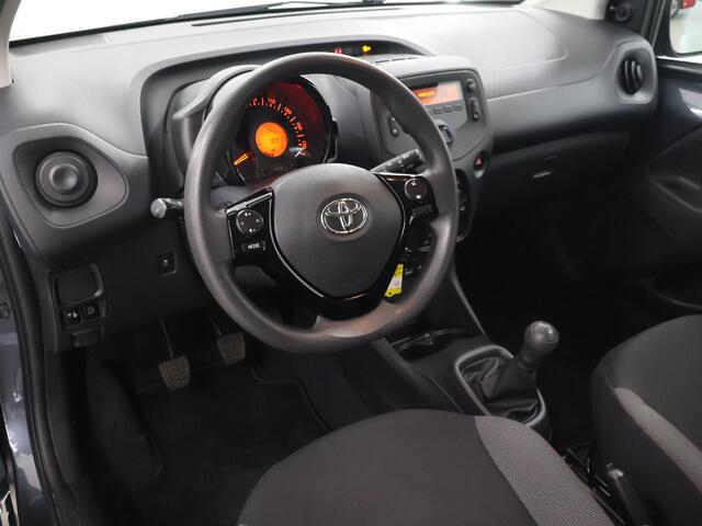 Toyota AYGO 1.0 VVT-i x-fun | Airco | Bluetooth | Radio |