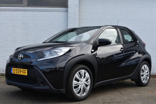 Toyota AYGO X 1.0 VVT-i MT Play 72pk | Apple Carplay/Android Auto | Adaptive Cruise Control |
