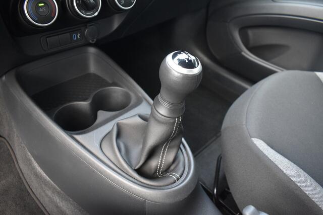 Toyota AYGO X 1.0 VVT-i MT Play 72pk | Apple Carplay/Android Auto | Adaptive Cruise Control |