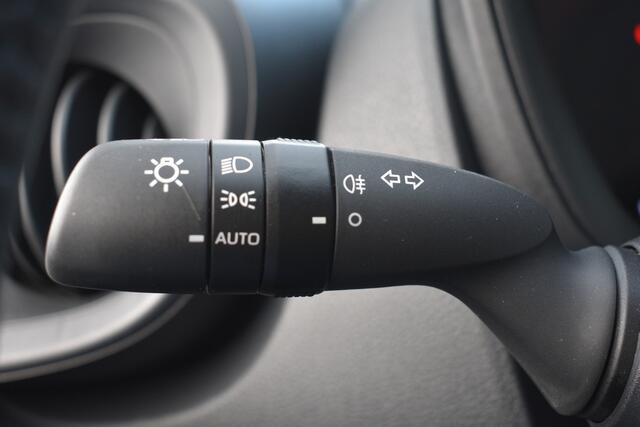 Toyota AYGO X 1.0 VVT-i MT Play 72pk | Apple Carplay/Android Auto | Adaptive Cruise Control |