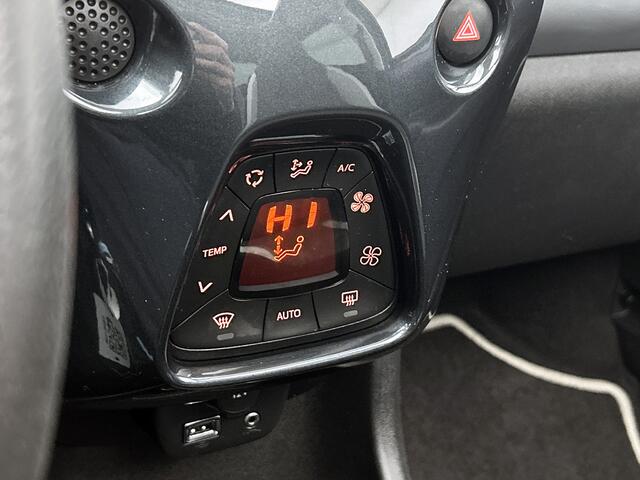 Toyota AYGO 1.0 VVT-i x-clusiv | PANO | Bluetooth | LMV | Climate Control |
