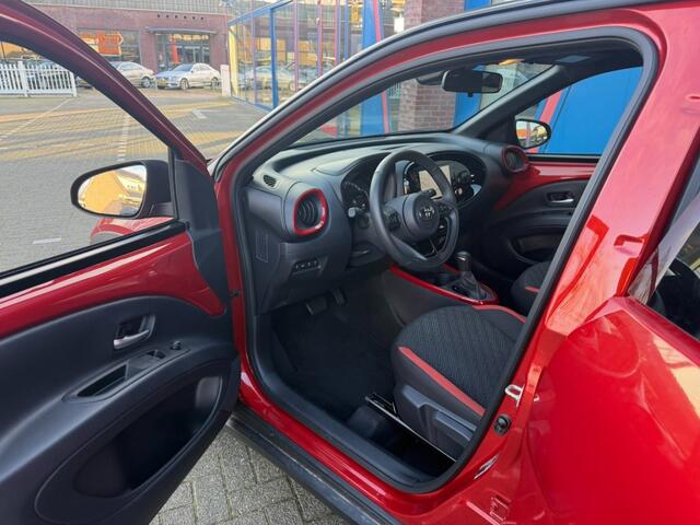 Toyota AYGO 1.0 VVT-I S-CVT Pulse Navi Carplay Camera Led Airco(ECC)