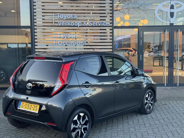 Toyota AYGO 1.0 VVT-i x-joy