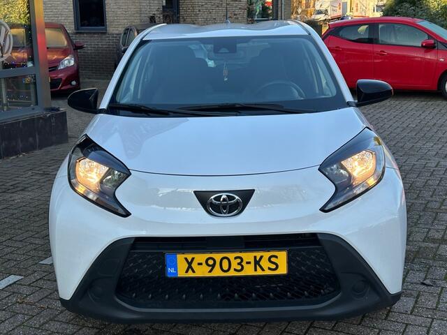 Toyota AYGO 1.0 VVT-I MT PLAY Airco Camera Cruise