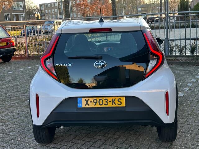 Toyota AYGO 1.0 VVT-I MT PLAY Airco Camera Cruise