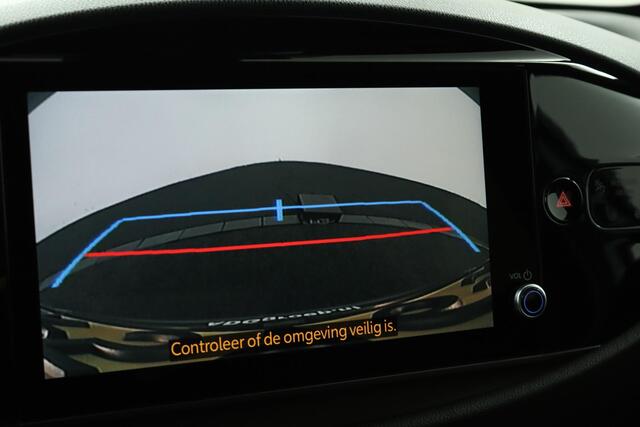 Toyota AYGO X 1.0 VVT-i S-CVT Premium | Automaat | Stoelverwarming | Camera | Navigatie | Adaptieve Cruise Control |