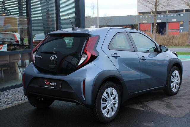 Toyota AYGO X 1.0 VVT-i BUS, STOELVERWARMING, LED, DAB, CAMERA