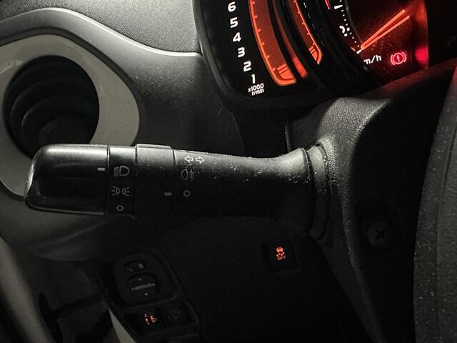 Toyota AYGO 1.0 VVT-i x-play