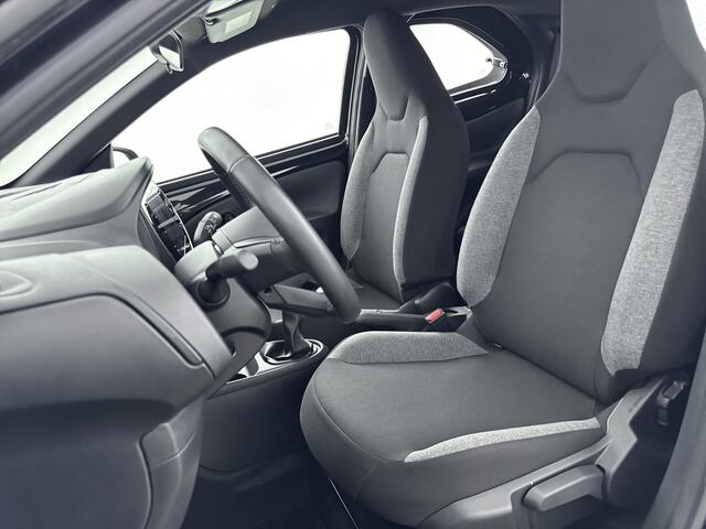 Toyota AYGO X 1.0 VVT-i MT Play Limited | Stoelverwarming | Allseason banden | Apple Carplay/Android auto |