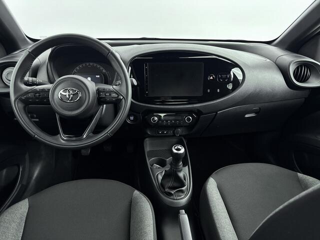Toyota AYGO X 1.0 VVT-i MT Play Limited | Stoelverwarming | Allseason banden | Apple Carplay/Android auto |