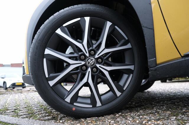 Toyota AYGO X Hybrid 115 GR Sport | JBL Premium Sound System | Apple Carplay /