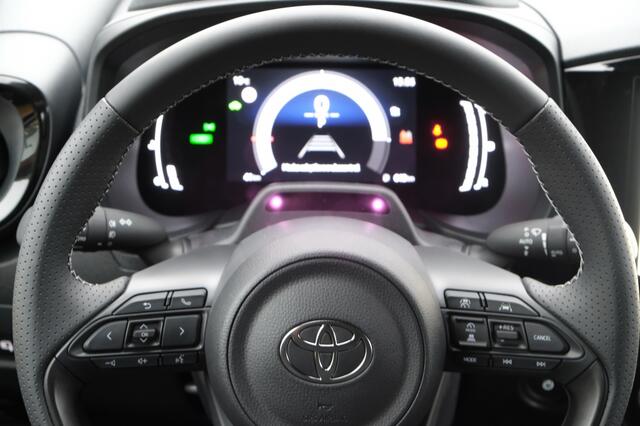 Toyota AYGO X Hybrid 115 GR Sport | JBL Premium Sound System | Apple Carplay /