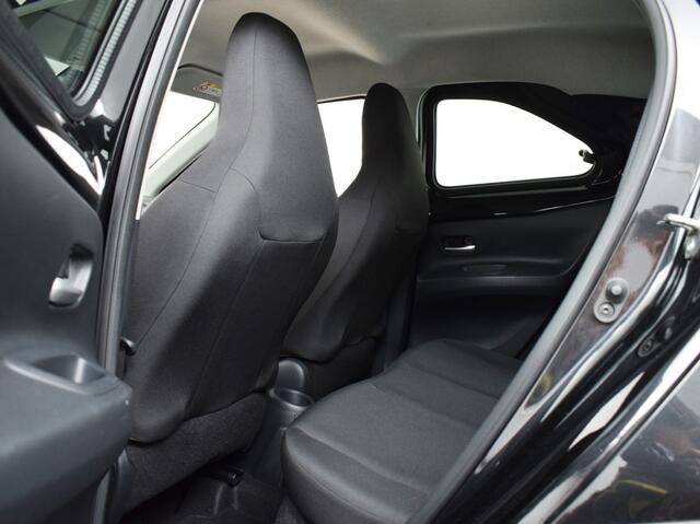 Toyota AYGO X 1.0 VVT-i MT Play | Camera o CarPlay o Ad. Cruise o Airco