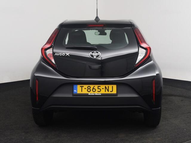 Toyota AYGO X 1.0 VVT-i MT Play | Camera o CarPlay o Cruise o Airco