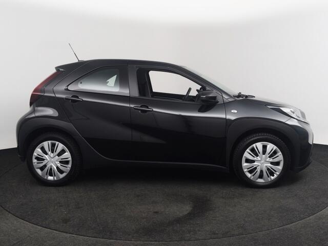 Toyota AYGO X 1.0 VVT-i MT Play | Camera o CarPlay o Cruise o Airco