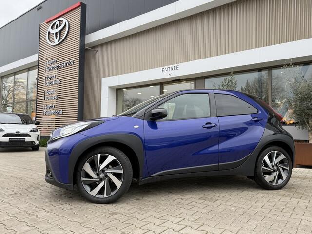 Toyota AYGO X 1.0 VVT-i MT Envy | JBL | Bi-Tone | Navi