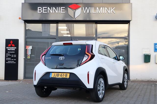 Toyota AYGO X 1.0 VVT-i MT Play | Camera | Carplay | Adapt. Cruise