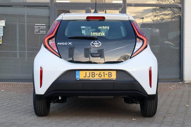 Toyota AYGO X 1.0 VVT-i MT Play | Camera | Carplay | Adapt. Cruise