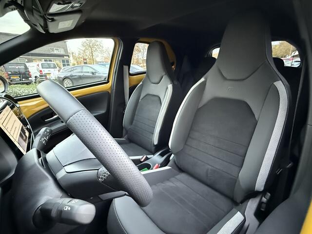 Toyota AYGO X Hybrid 115 GR Sport | PDC V/A | Stoelverwarm. | Camera |
