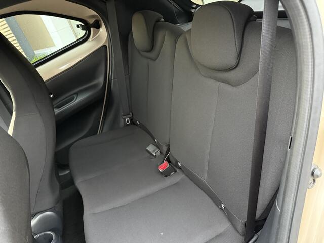 Toyota AYGO X 1.0 VVT-i S-CVT Envy | Parkeersensoren V+A