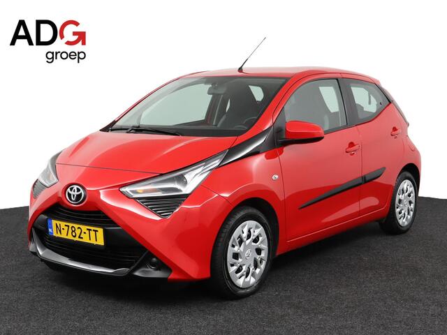 Toyota AYGO 1.0 VVT-i x-play | Apple Carplay/Android Auto | Achteruitrij camera |