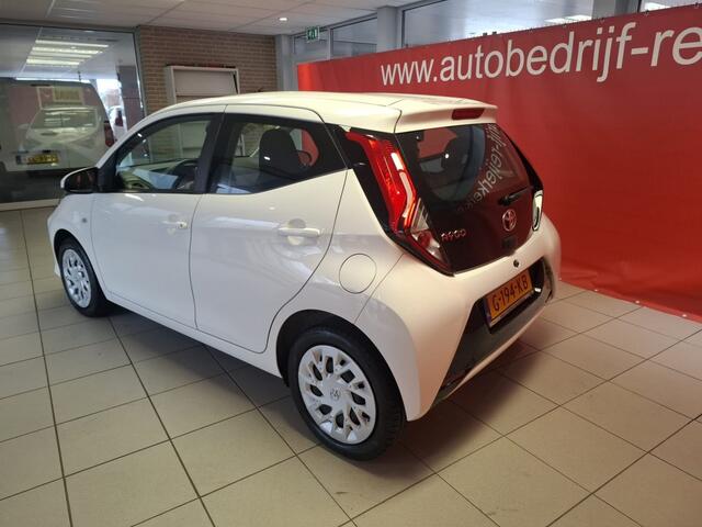 Toyota AYGO 1.0 VVT-i x-play, AUTOMAAT, Bovag garantie