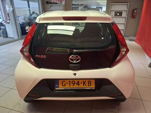 Toyota AYGO 1.0 VVT-i x-play, AUTOMAAT, Bovag garantie