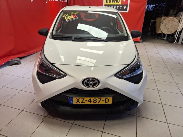 Toyota AYGO 1.0 VVT-i x-fun