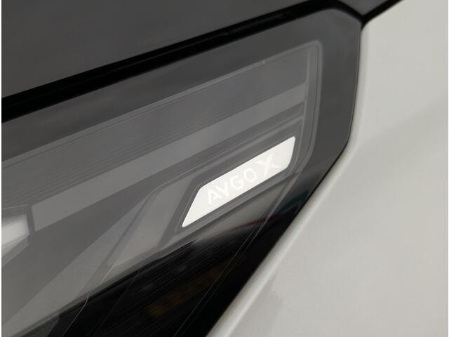 Toyota AYGO X Hybrid 115 GR Sport | Nieuw model! | JBL | Stoelverw. | Camera | PDC V+A | ACC | Keyless | Qi-lader | Half-leer