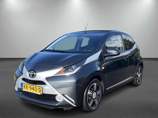 Toyota AYGO 1.0 VVT-i x-clusiv