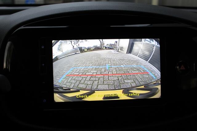 Toyota AYGO X 1.0 VVT-i MT First