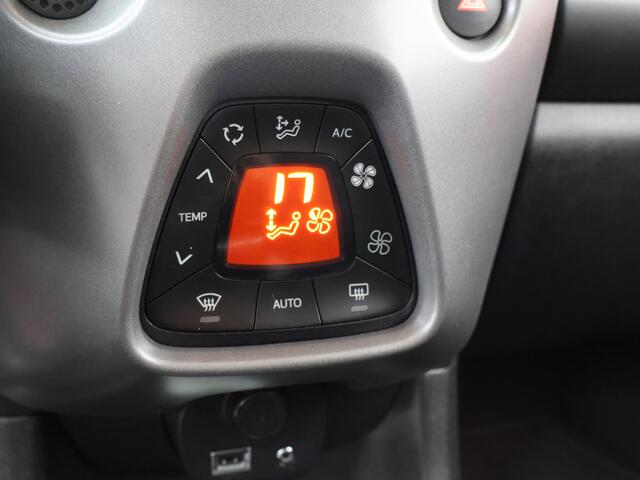 Toyota AYGO 1.0 VVT-i x-joy cabrio