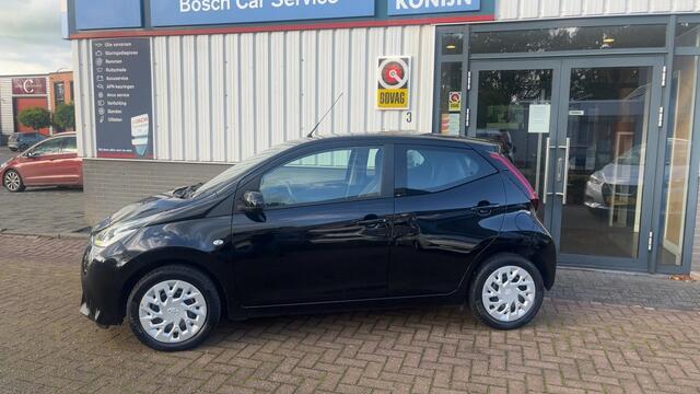 Toyota AYGO Autmaat 1.0 VVT-i x-play