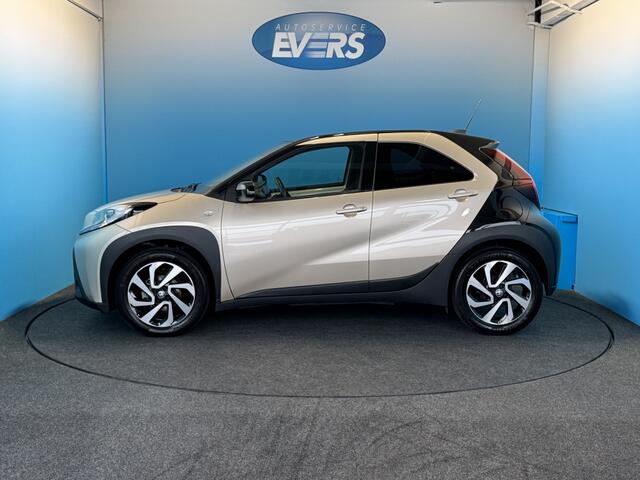 Toyota AYGO X Bi Tone Car-Play 1.0 VVT-i MT Premium