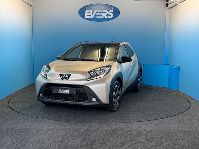 Toyota AYGO X Bi Tone Car-Play 1.0 VVT-i MT Premium
